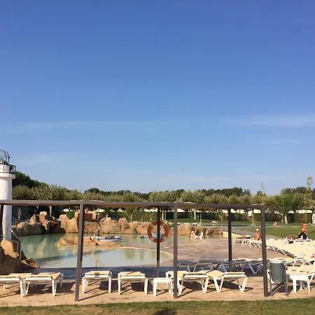 Vacanceselect Mobil Homes - Camping Valldaro Campsite